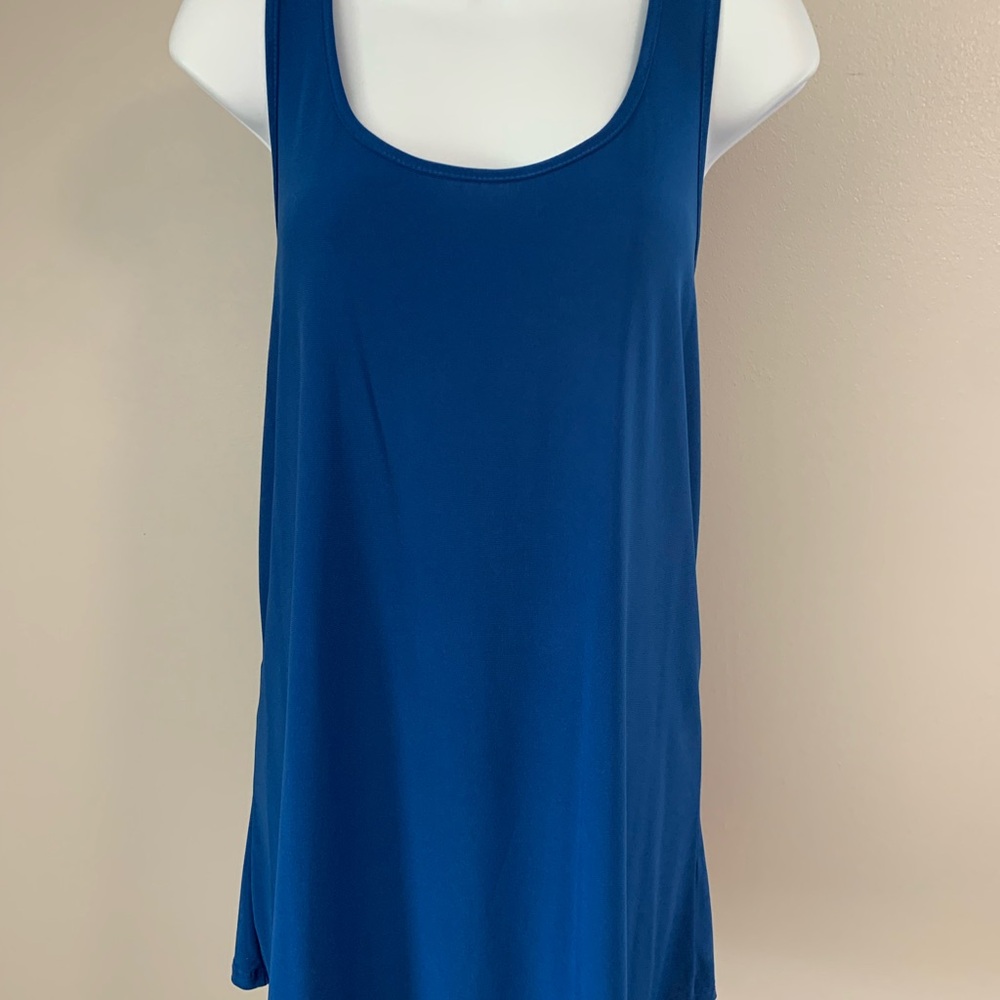 The Zig Zag Stripe Blue Tank Top with Relaxed Fit - Picture 2 of 16